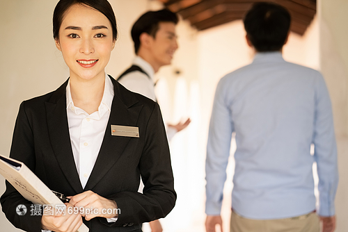 職業(yè)女外國(guó)人工作男女酒店員工